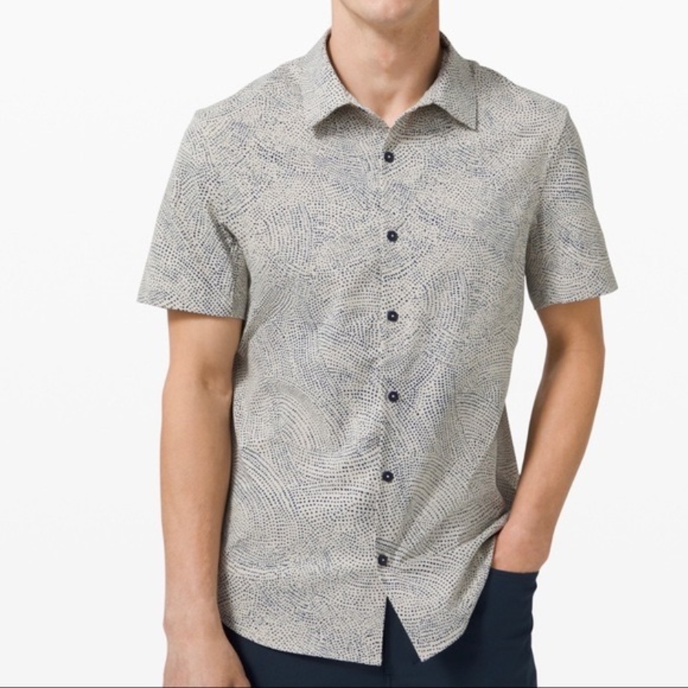 Lululemon airing easy short sleeve